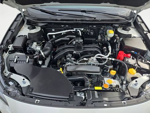 Certified 2025 Subaru Outback Limited AWD/4WD image 17