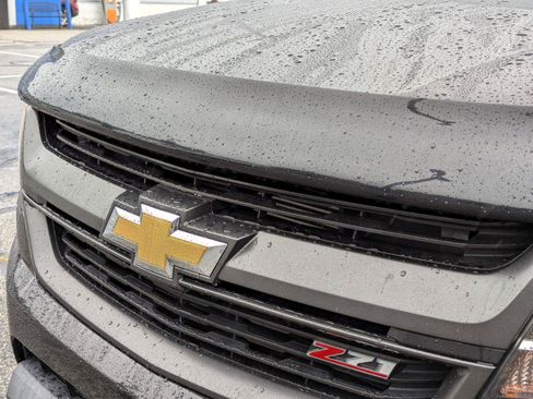 Used 2018 Chevrolet Colorado Z71 AWD/4WD image 29