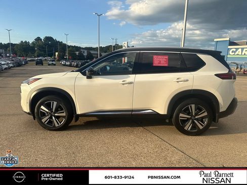 Certified 2021 Nissan Rogue Platinum FWD image 14