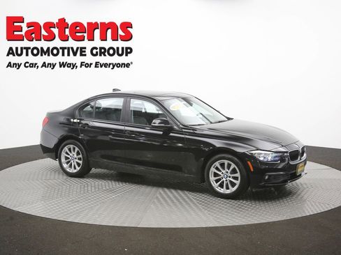 Used 2017 BMW 320i xDrive Sedan AWD/4WD image 49