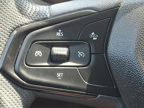 Used 2023 Chevrolet TrailBlazer LT FWD image 20