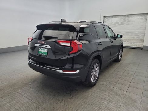 Used 2022 GMC Terrain SLT image 9