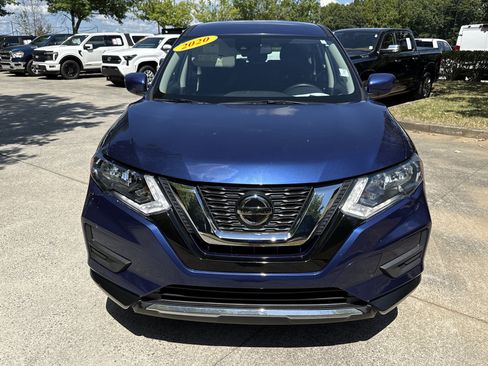 Used 2020 Nissan Rogue S AWD/4WD image 2