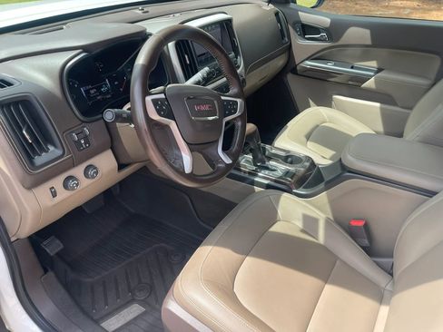 Used 2018 GMC Canyon SLT w/ Driver Alert Package AWD/4WD image 11