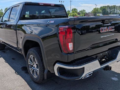 New 2026 GMC Sierra 1500 SLE w/ X31 Off-Road Package AWD/4WD image 8