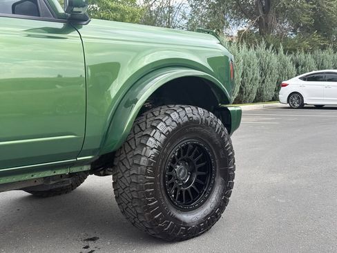 Used 2023 Ford Bronco Wildtrak AWD/4WD image 7