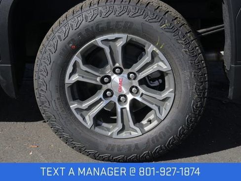 New 2026 GMC Sierra 1500 SLE w/ X31 Off-Road Package AWD/4WD image 12