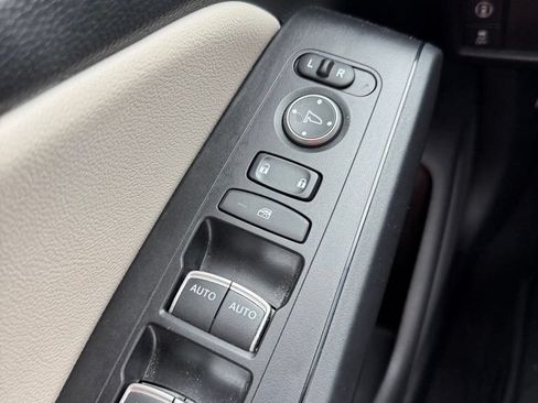 Used 2022 Honda Civic EX-L image 19