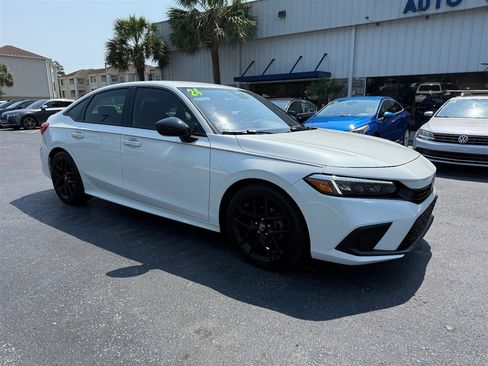 Used 2024 Honda Civic Sport image 2