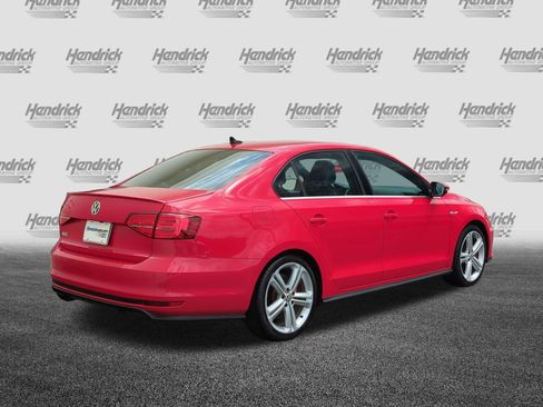 Used 2017 Volkswagen Jetta GLI FWD image 10