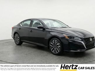 Used 2025 Nissan Altima 2.5 SV video 1