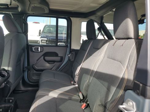 Used 2024 Jeep Wrangler Sport image 12