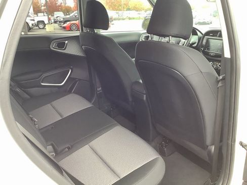 Used 2024 Kia Soul LX w/ Option Group 015 image 31