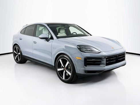 New 2026 Porsche Cayenne E-Hybrid image 7