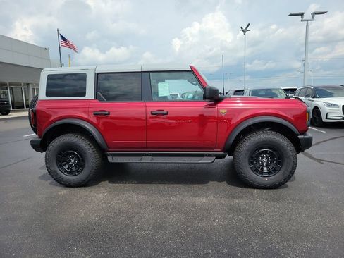 New 2026 Ford Bronco Badlands AWD/4WD image 3