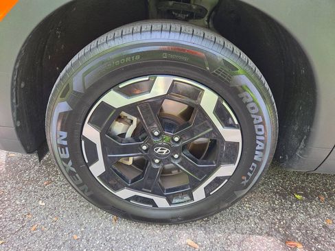 Used 2026 Hyundai Santa Fe SEL FWD image 18