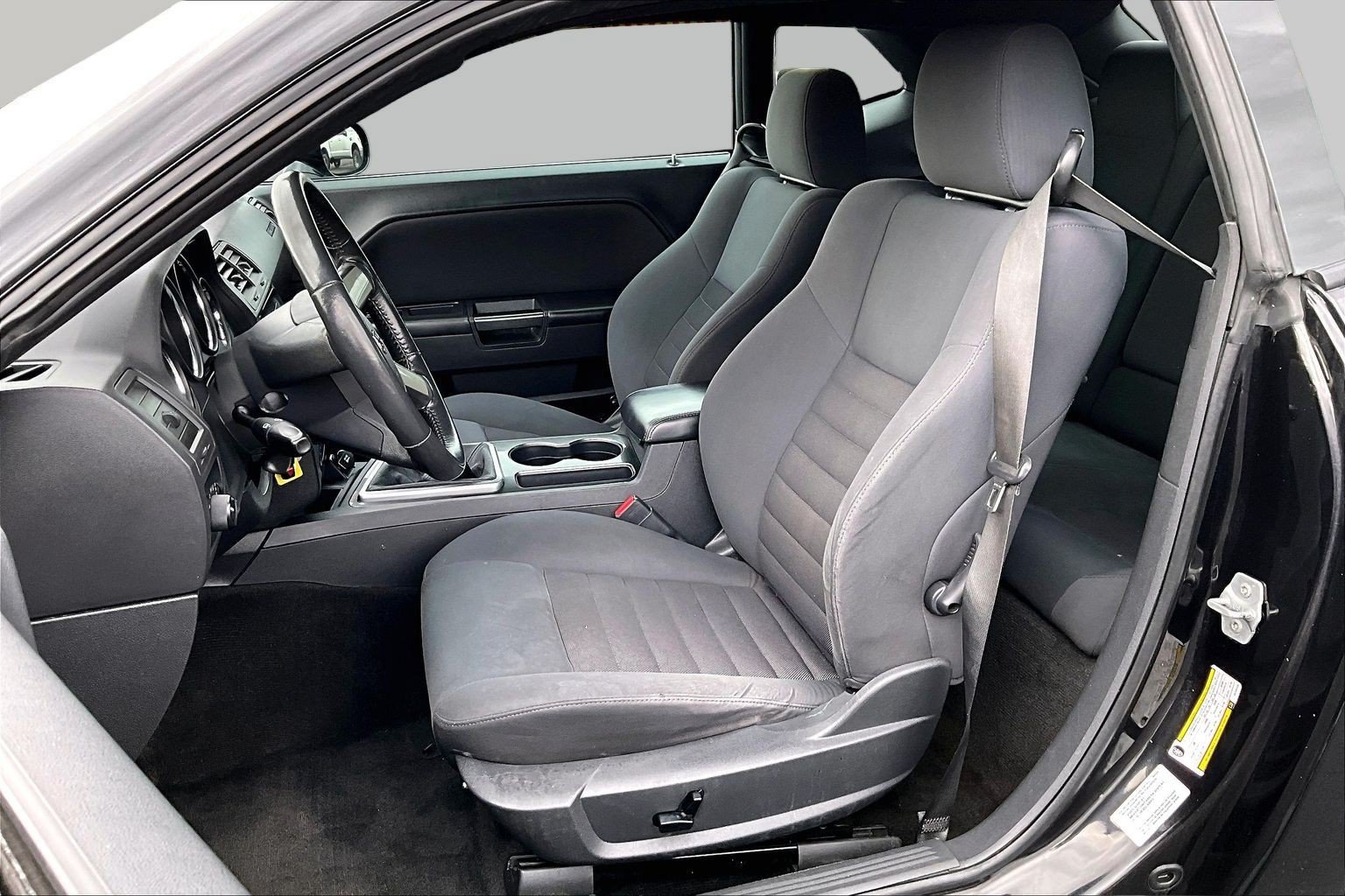 Used 2010 Dodge Challenger R/T RWD image 24