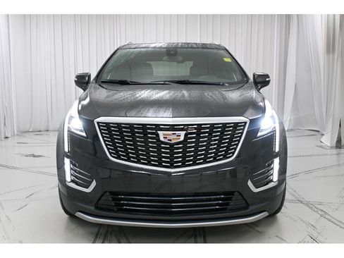Certified 2023 Cadillac XT5 Premium Luxury image 3