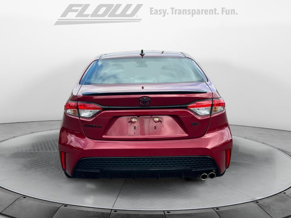 Used 2022 Toyota Corolla SE FWD image 6
