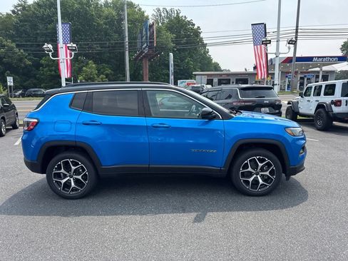 New 2026 Jeep Compass Limited AWD/4WD image 4