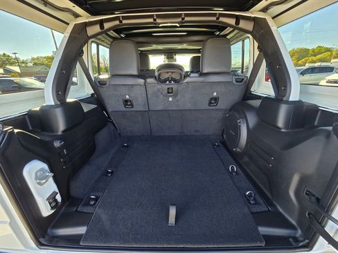 New 2026 Jeep Wrangler Unlimited Rubicon image 44