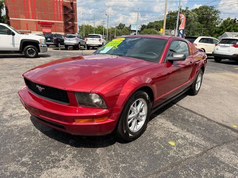 Used 2006 Ford Mustang Coupe RWD image 4