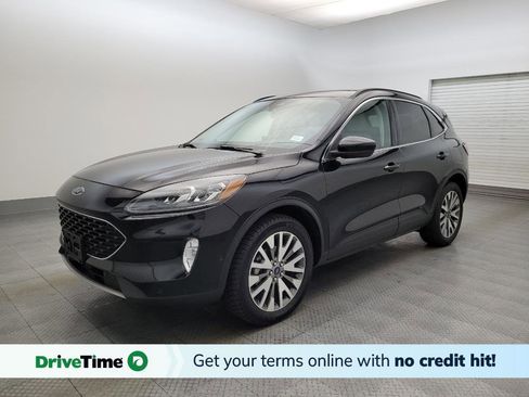 Used 2021 Ford Escape Titanium image 1