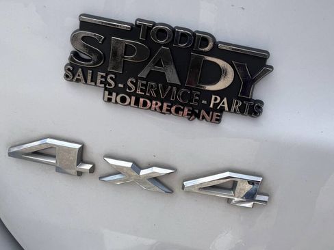 Used 2017 Jeep Grand Cherokee Limited image 21