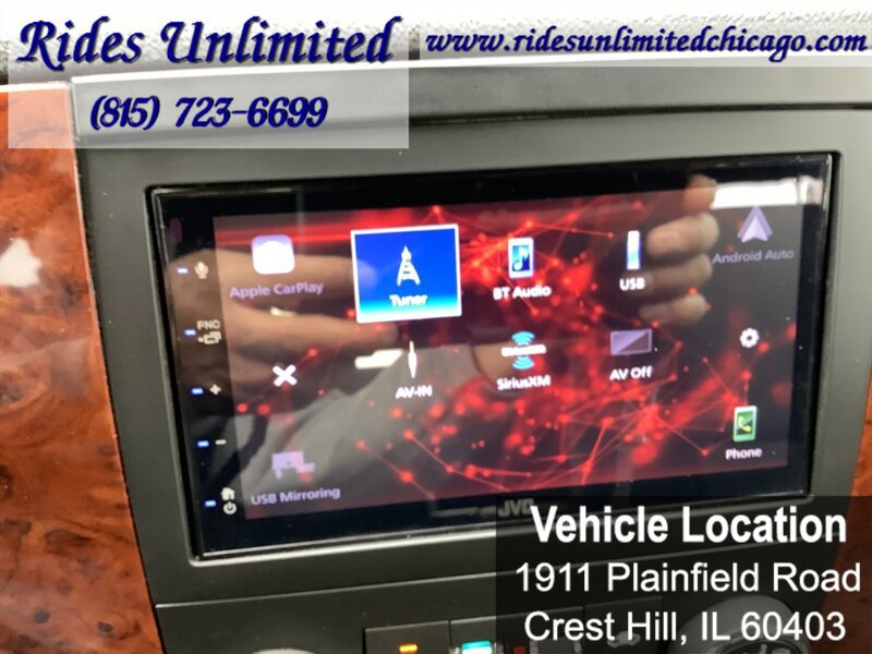 Used 2013 Chevrolet Avalanche LS RWD image 21