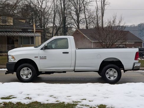 Used 2016 RAM 3500 Tradesman w/ Power & Remote Entry Group image 10