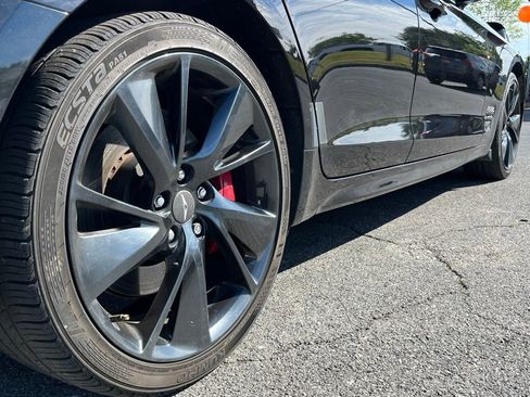 Used 2022 Genesis G70 3.3T RWD image 10