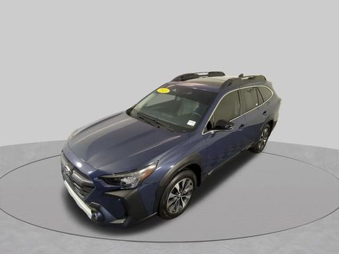 Used 2025 Subaru Outback Limited w/ Popular Package #2 AWD/4WD image 40
