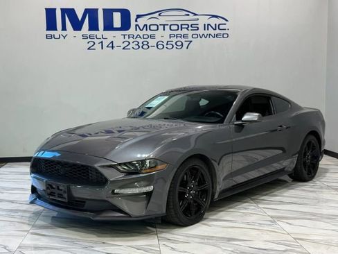 Used 2018 Ford Mustang Coupe w/ Equipment Group 101A RWD image 1