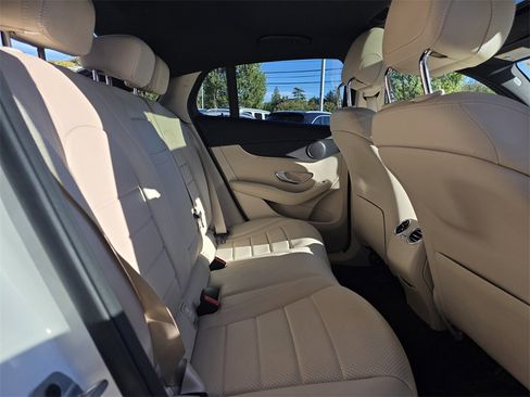 Certified 2021 Mercedes-Benz GLC 300 4MATIC Coupe image 32