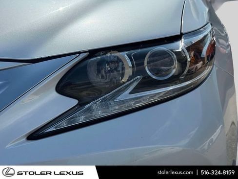 Used 2017 Lexus ES 350 w/ Navigation System Package FWD image 12