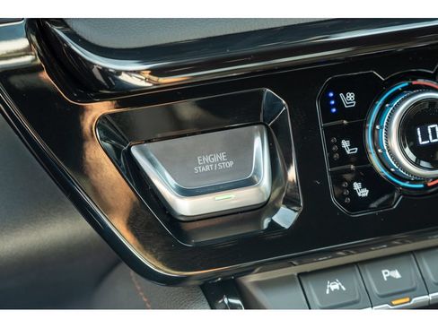 New 2026 GMC Sierra 1500 AT4 w/ AT4 Premium Package AWD/4WD image 31