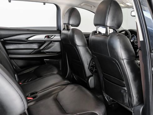 Used 2018 MAZDA CX-9 Touring w/ Touring Premium Package image 36