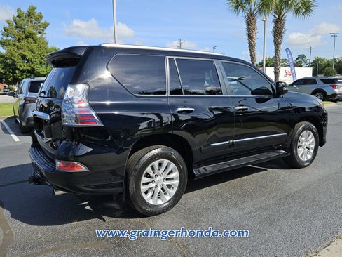 Used 2015 Lexus GX 460 w/ Premium Package AWD/4WD image 5