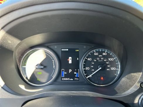 Used 2019 Mitsubishi Outlander SEL AWD/4WD image 19