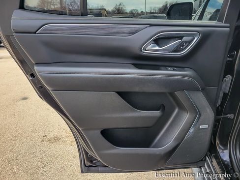 Used 2023 GMC Yukon SLT AWD/4WD image 22