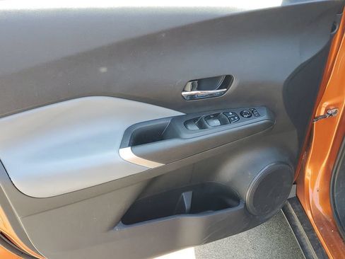 Used 2023 Nissan Kicks SR w/ SR Premium Package FWD image 20