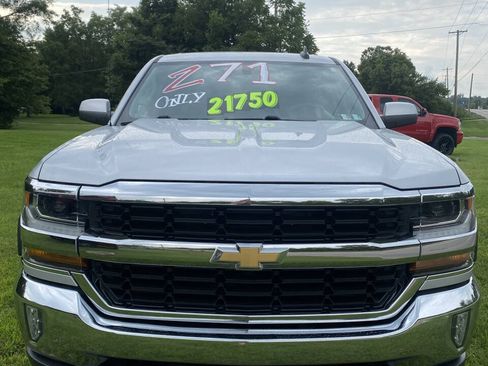 Used 2017 Chevrolet Silverado 1500 LT w/ All Star Edition AWD/4WD image 3
