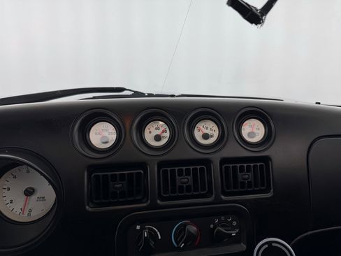 Used 1996 Dodge Viper RT/10 image 21