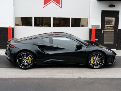 Used 2025 Lotus Emira image 49