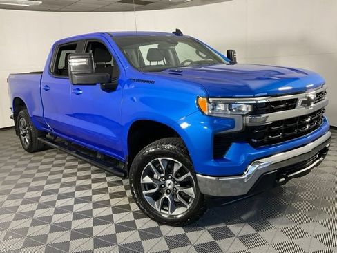 Used 2025 Chevrolet Silverado 1500 LT w/ Max Trailering Package AWD/4WD image 44
