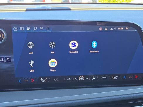 New 2026 Chevrolet Traverse LT w/ Driver Confidence Package image 31