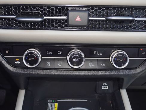 Used 2024 Honda HR-V EX-L image 17