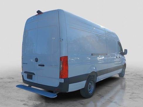 New 2025 Mercedes-Benz Sprinter 3500 image 5