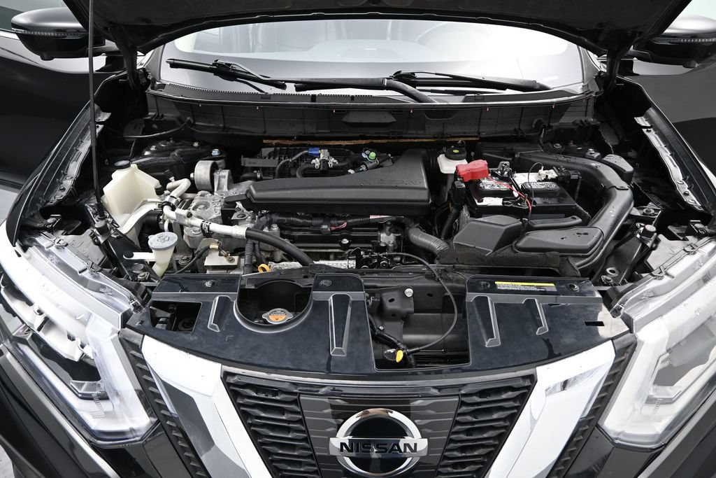 Used 2017 Nissan Rogue SL w/ SL Premium Package FWD image 5