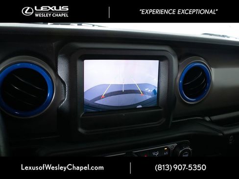 Used 2022 Jeep Wrangler Unlimited Sport AWD/4WD image 32